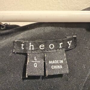 Theory Classic Black Top